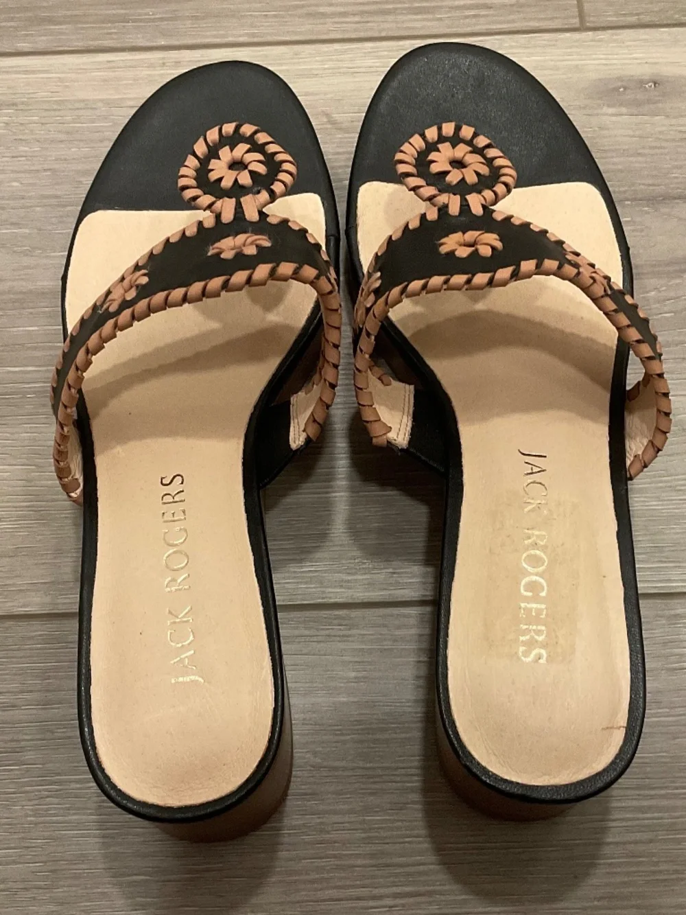 JACK ROGERS Jack’s Mid Wedge Platform Thong Sandal Black/Cafe Au Lait Sz 9.5 NEW